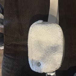 White Lululemon Sherpa Everywhere Belt Bag
