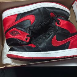Jordan 1s Size 7.5 Woman 
