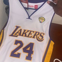 Brand new kobe jersey still tagged