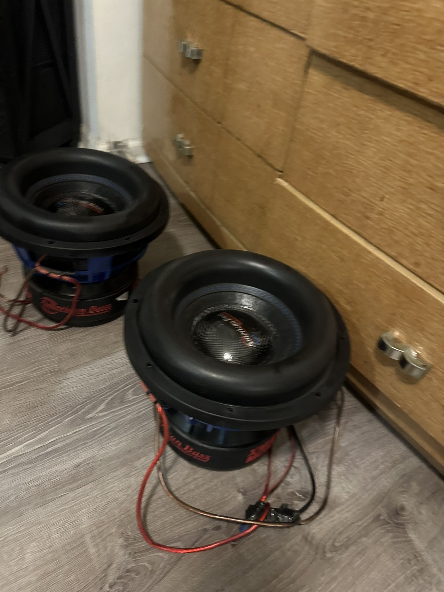 2 12s American Bass Xmaxx 6000 Watts 3000 Rms $900 Obo