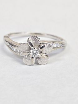 14kt White Gold Diamond Plumeria Ring