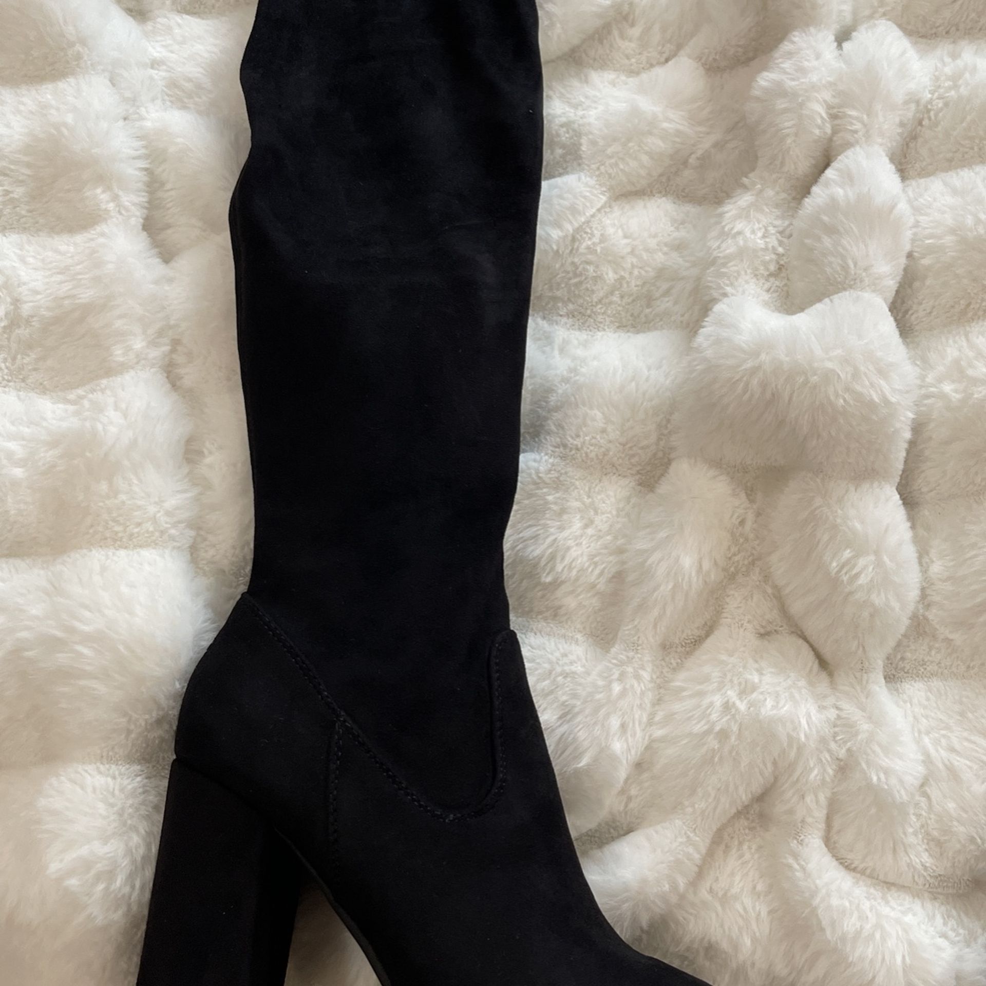 Carlos Santana Women’s Thigh High Boots 