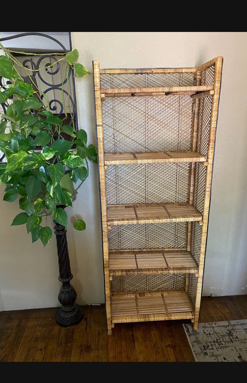 🪴🌱🪴🌱 Rattan Shelving Unit🪴🌱🪴🌱
