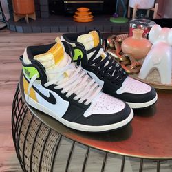 Retro 1 Volt 