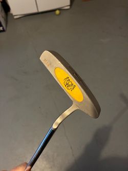 Lefty macgregor putter