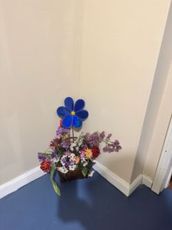 Floral basket