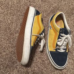 Vans Size 9