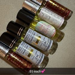 Decluttering My Perfumes! 