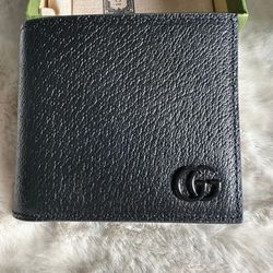 Men’s Gucci Wallet Black Leather GG Wallet New Authentic 