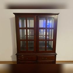 China Cabinet, Dark Wood with Glass Doors - Like New โ North Las Vegas, NV