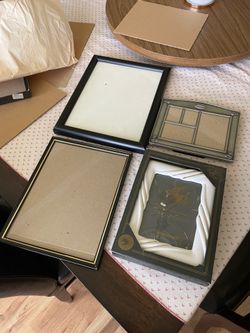 4 picture frames