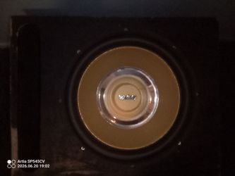 Infinity sub speaker and crunch speaker