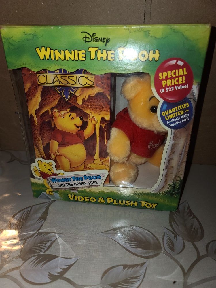 Winnie the Pooh Video & Plush Toy