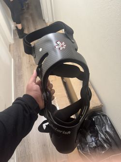 Astrik Knee Braces