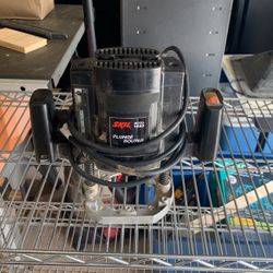 Skil 1823 Plunge Router 