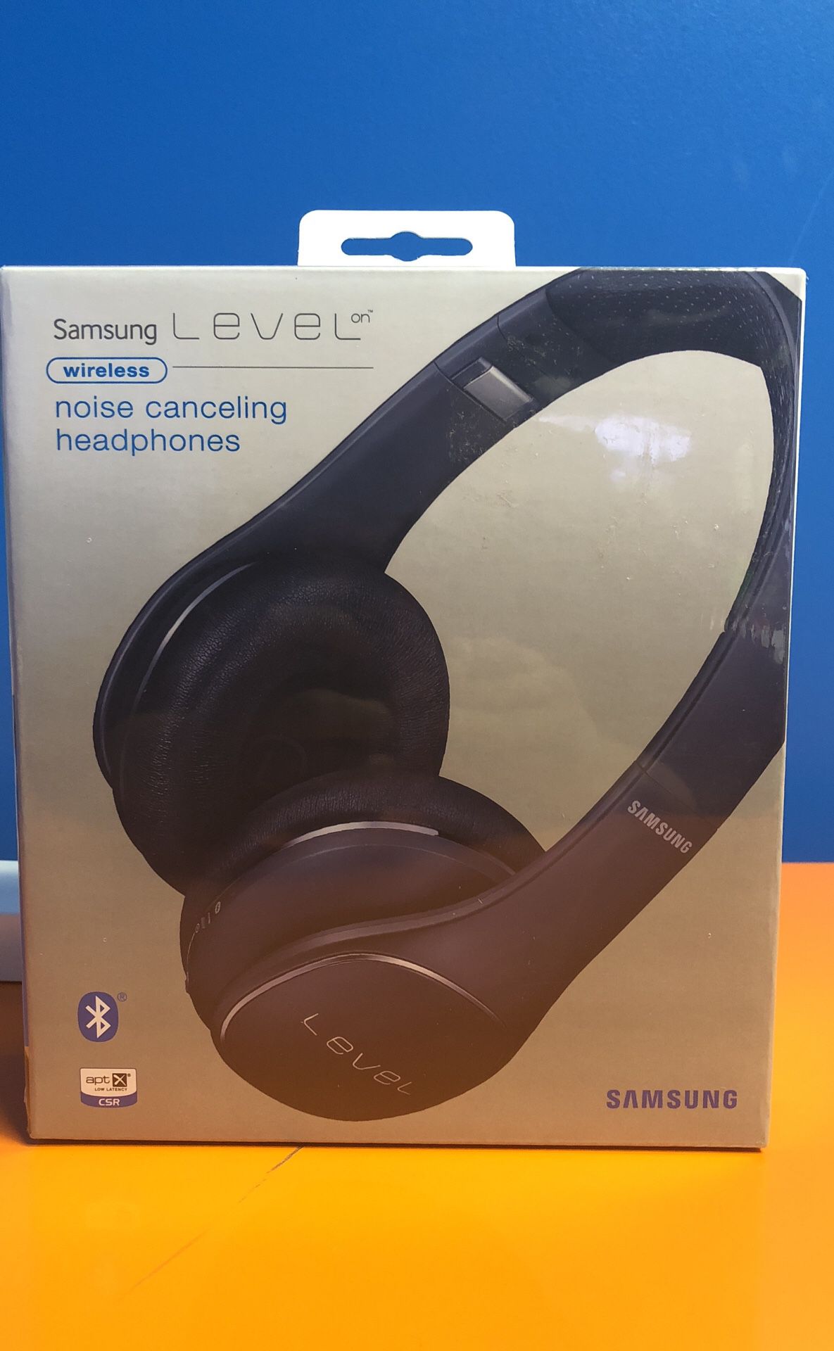 Samsung wireless headphones