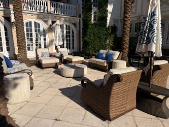 Large Outdoor Patio Furniture Lot – Frontgate / Wicker Chaises, Daybed, Chairs & Tables