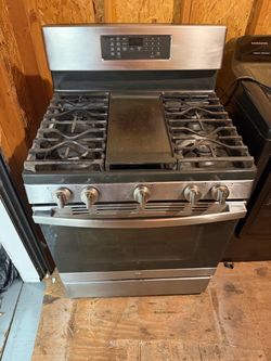 GE stove