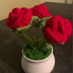 Mini Crochet Flowers With Pot - Red Rose