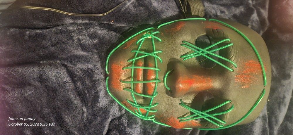 Light Up Mask