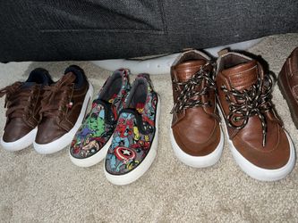 3 Pairs For $25 - 9C - Good Condition 