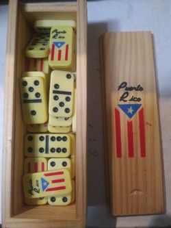 28 pieces Puerto Rican mini domino