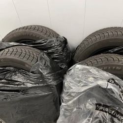 4 Michelin X-Ice 235/55R18 Snow Winter Tires