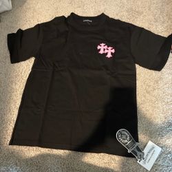 chrome hearts pink and black t-shirt