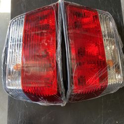 BMW E36 4DR Tail Light