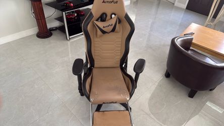 Autofill chair