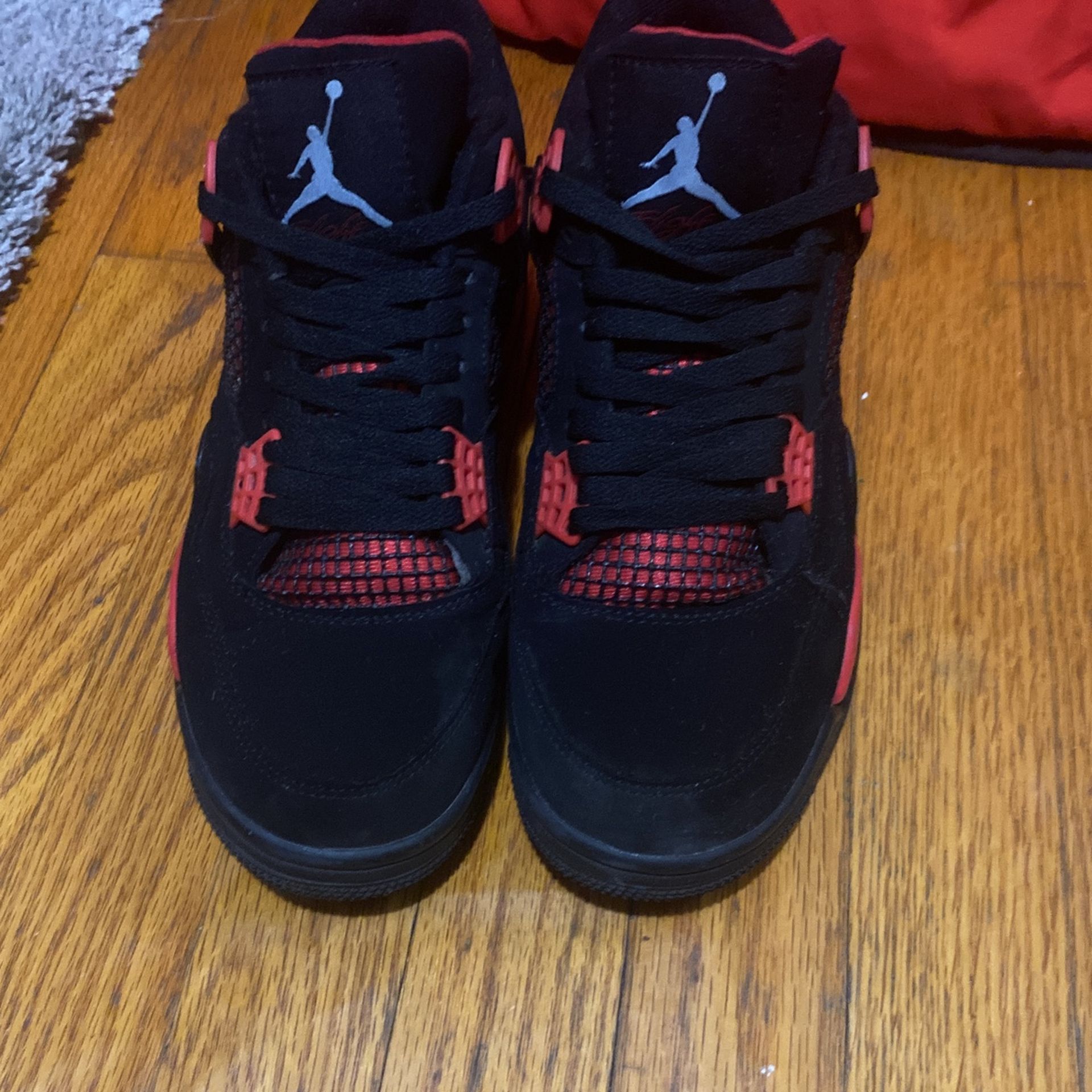 Air Jordan 4