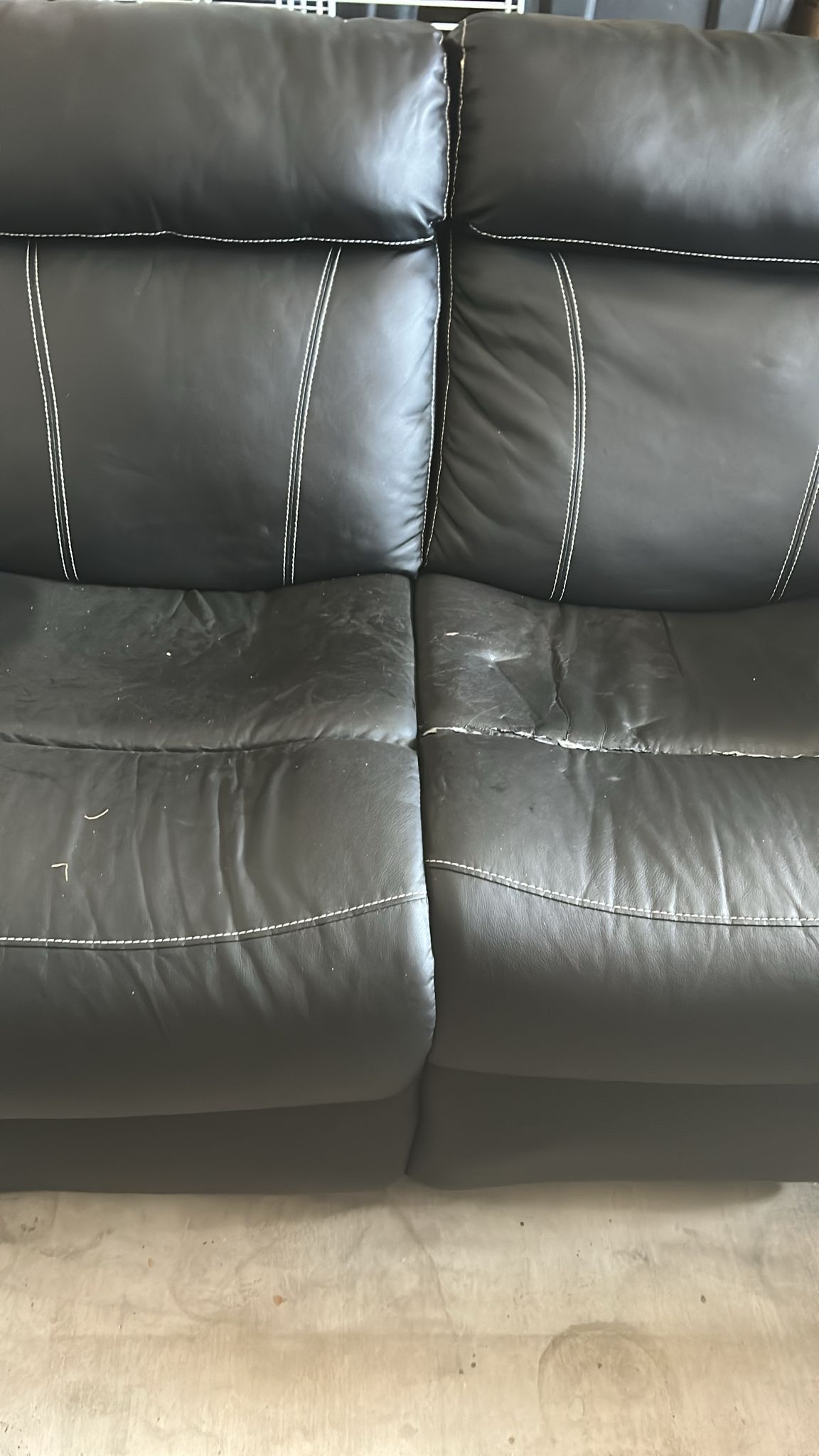 Recliner Sofa 