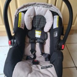 Graco Car Seat 