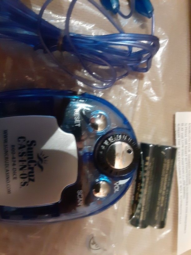 FM Auto Scan Radio with Head Set
