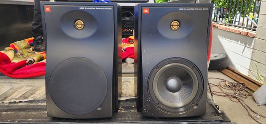 Studio speakers