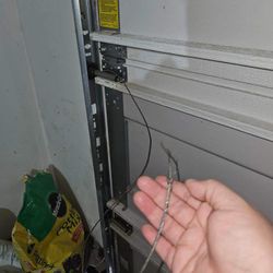Garage Door Cables ,Cables De Puerta De Garage Y Ruedas 