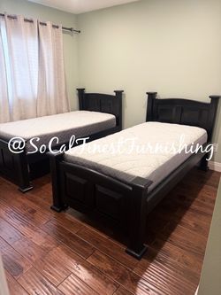 Twin bunk bed and mattress