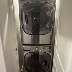 LG True Steam Electric Washer & Dryer (PICK UP ONLY)