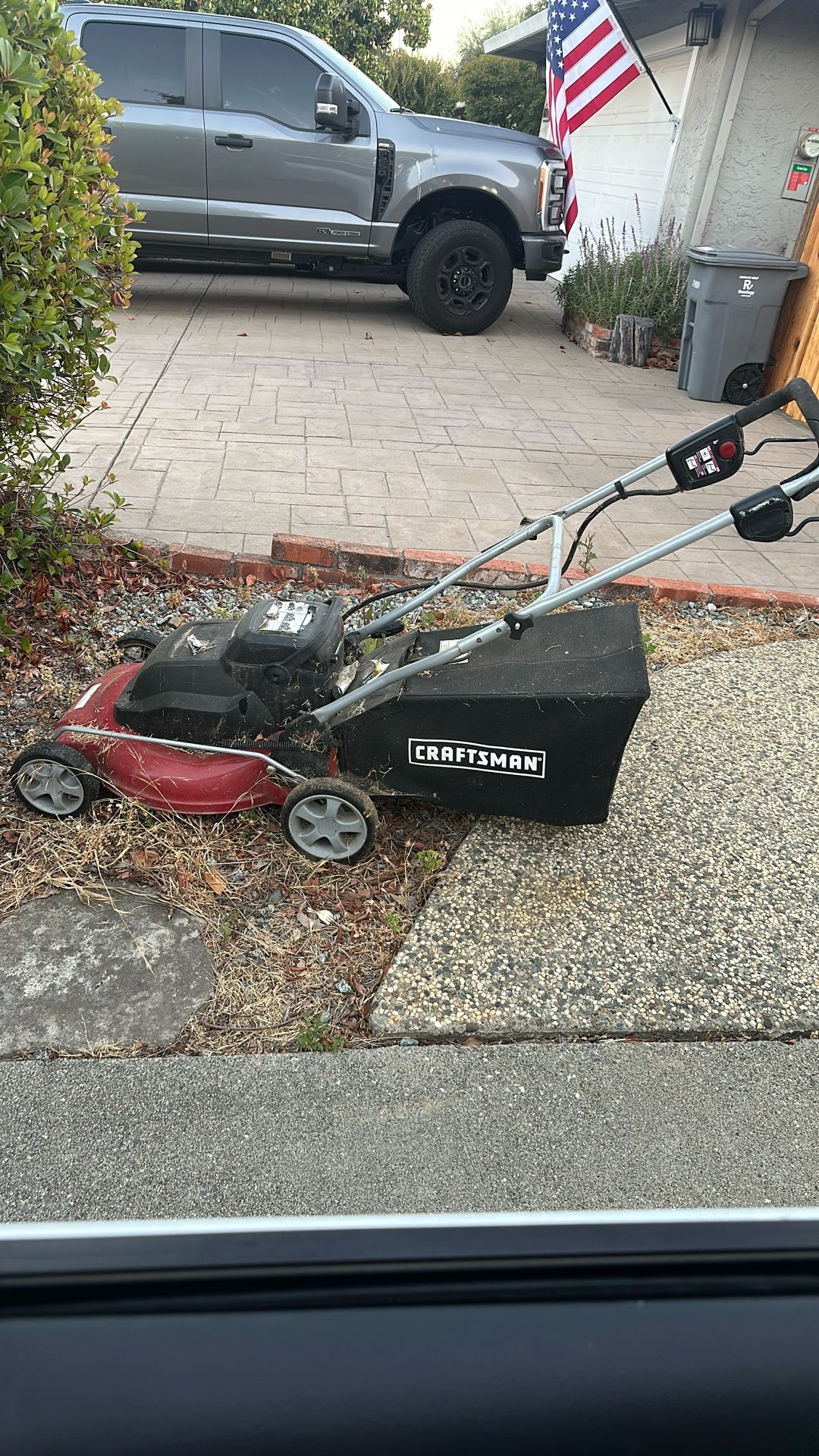 Craftsman Lawnowmer