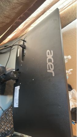 Acer monitor without bosinas I bought it 1 month ago
