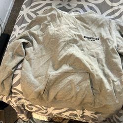 Essientals Hoodie 