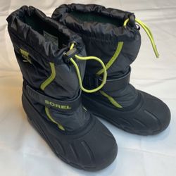 SOREL Youth Flurry Winter Boots Size 1Y