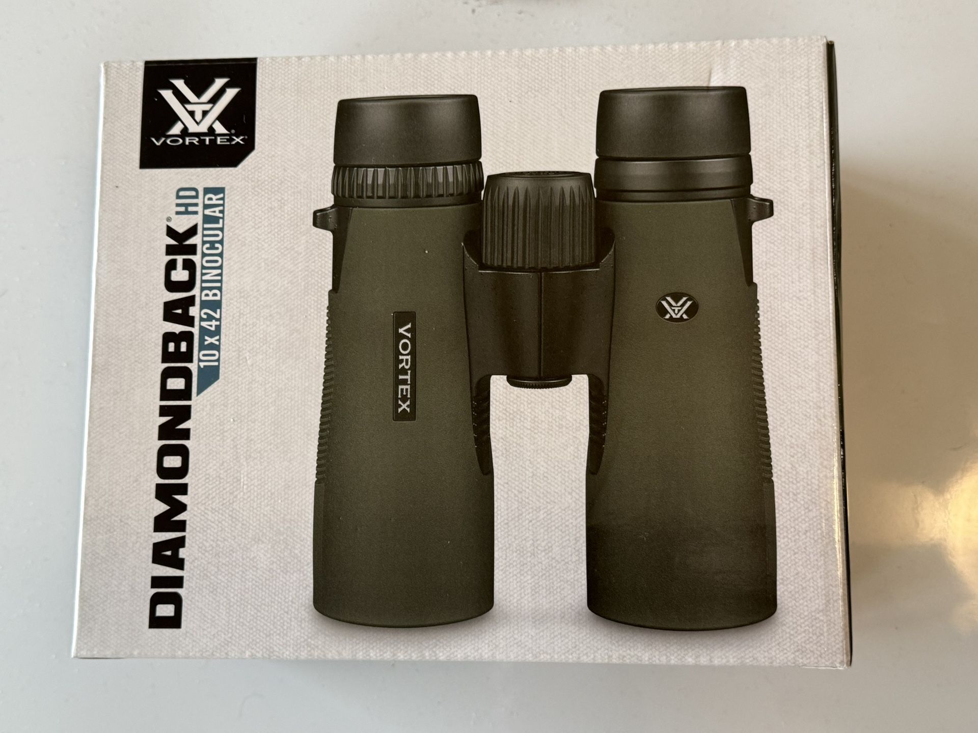 Vortex Diamondback HD 10x42 Binoculars – Brand New