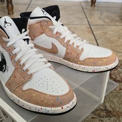 NIKE Jordan 1 Mid "Brushstroke"