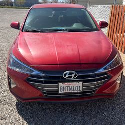2019 Hyundai Elantra