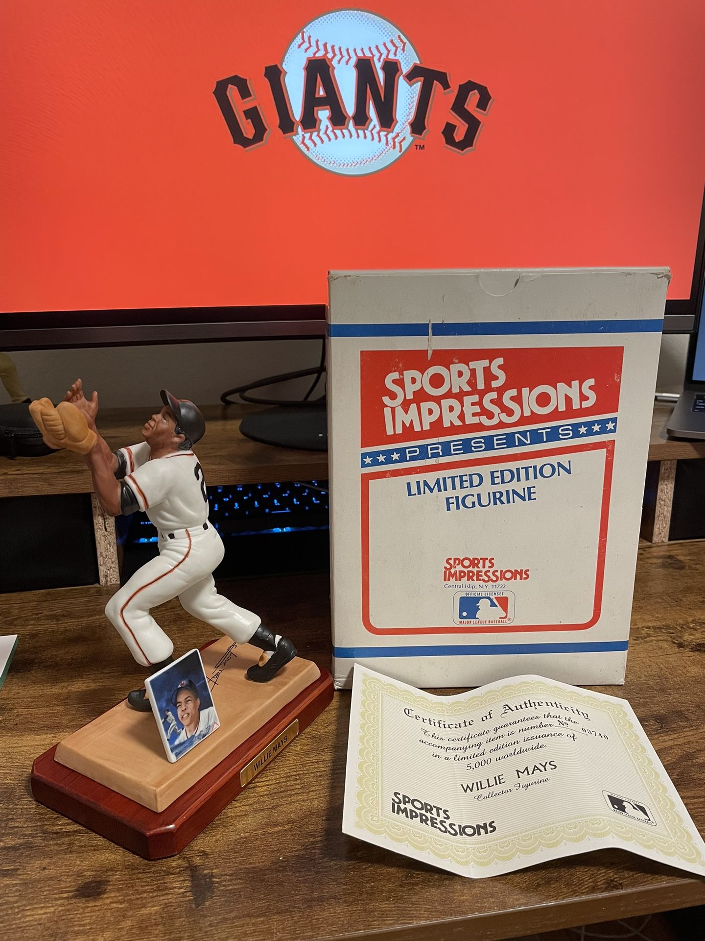 SF Giants Willie Mays 500 Home Run Club Figurine 