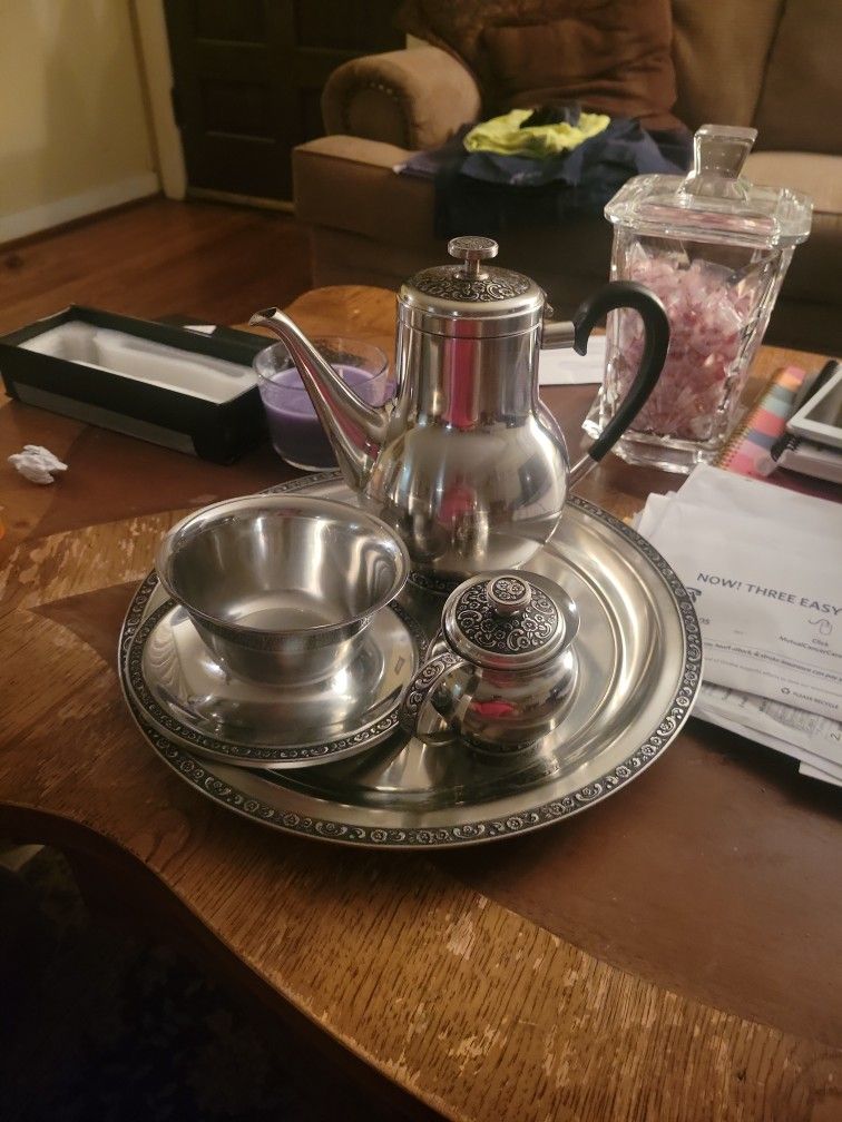 Vintage Oneida Stainless Steele Tea Set