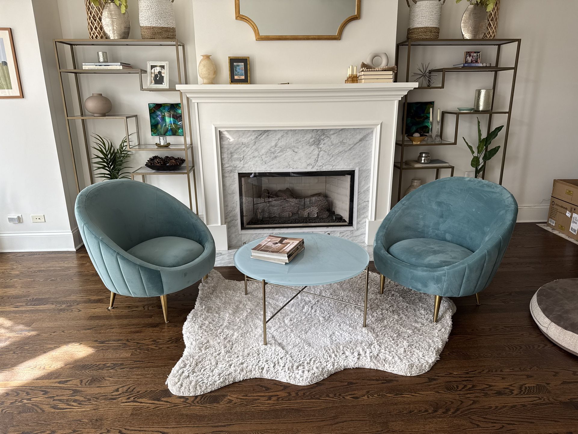 Entry Chairs and table