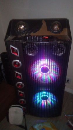 Bluetooth party speaker EXTRA LOUD!!!
