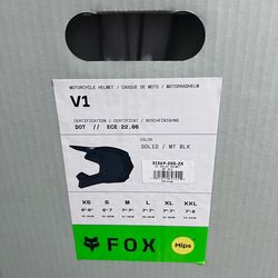 Fox racing V1 helmet